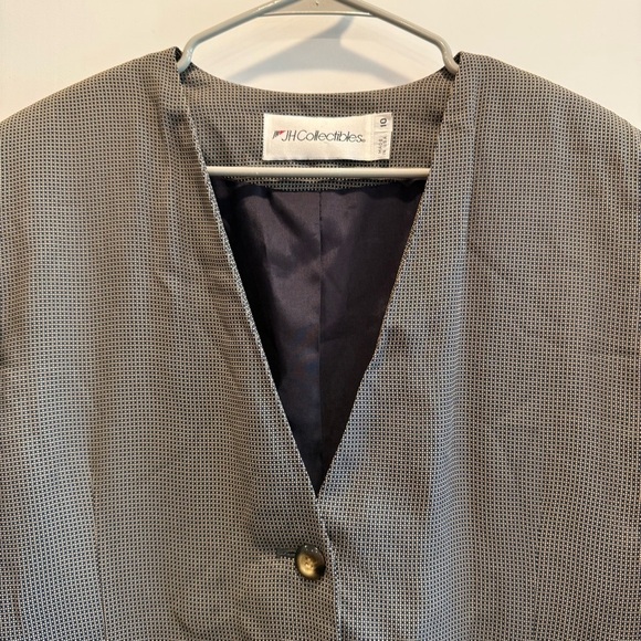 JH Collectibles Charcoal/Brown Blazer - Picture 3 of 10